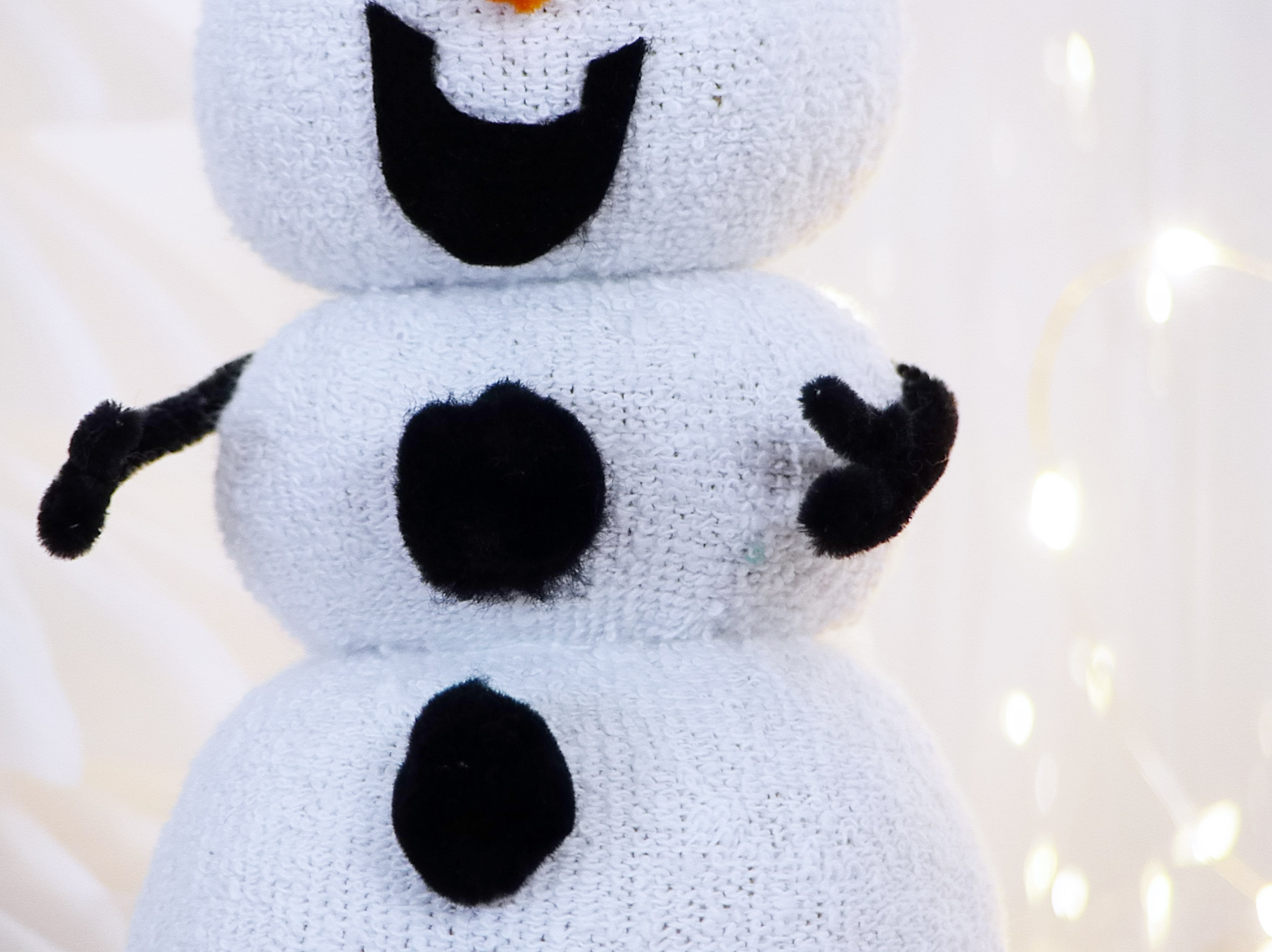 DIY Olaf en chaussettes de la Reine des neiges - Autour de Marine