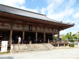 Osaka, le plus vieux temple du Japon - Autour de Marine
